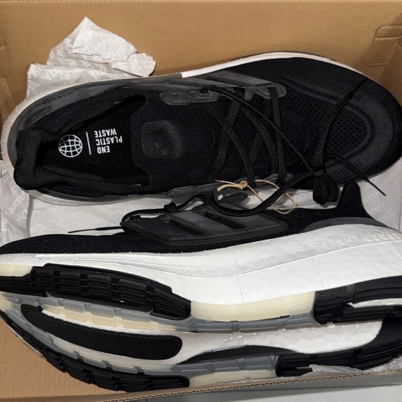 NIB Adidas Ultra Boost Light Sneakers Shoes Running Core Black White GY9351 13 main image 4